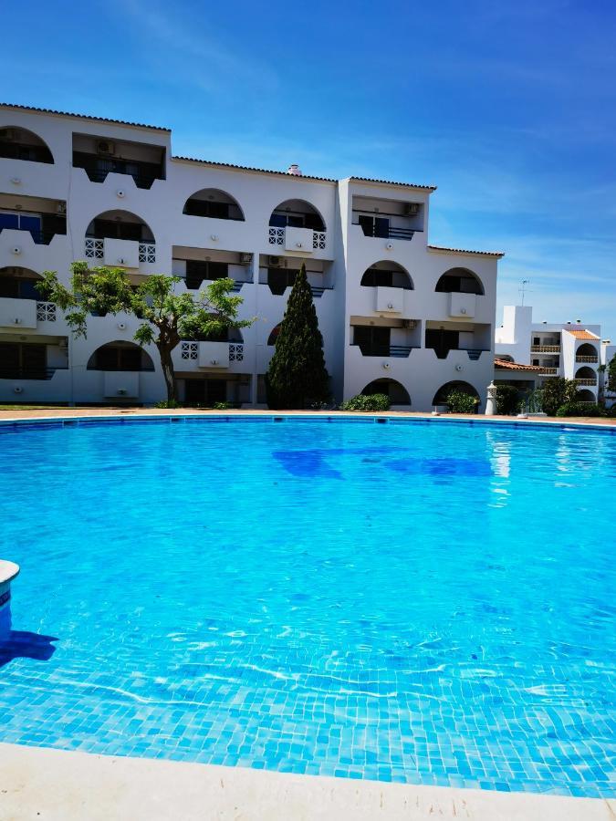 211 Moderno Com Vista A Piscina No Centro Da Апартаменты